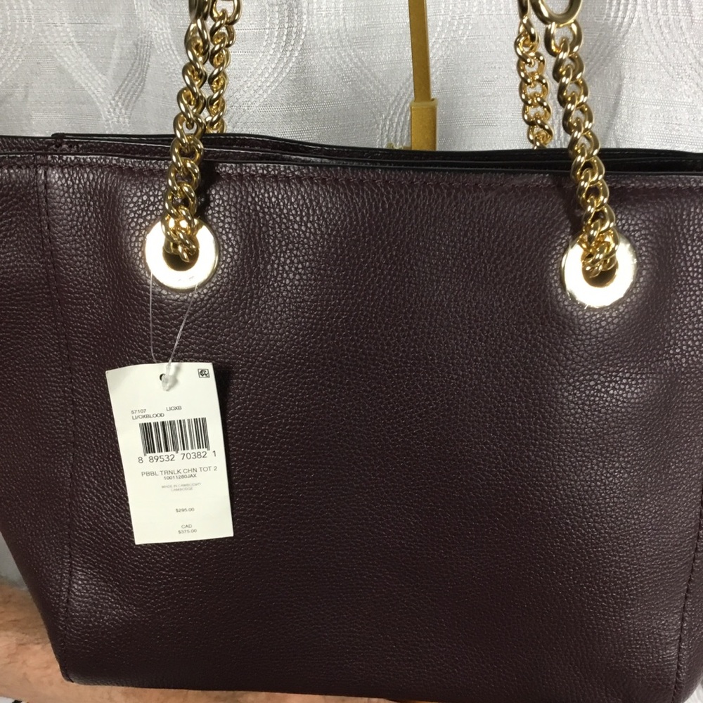 Coach Pebbled Leather Tote in Deep Burgundy with Gold Hardware - Picture 5 of 9